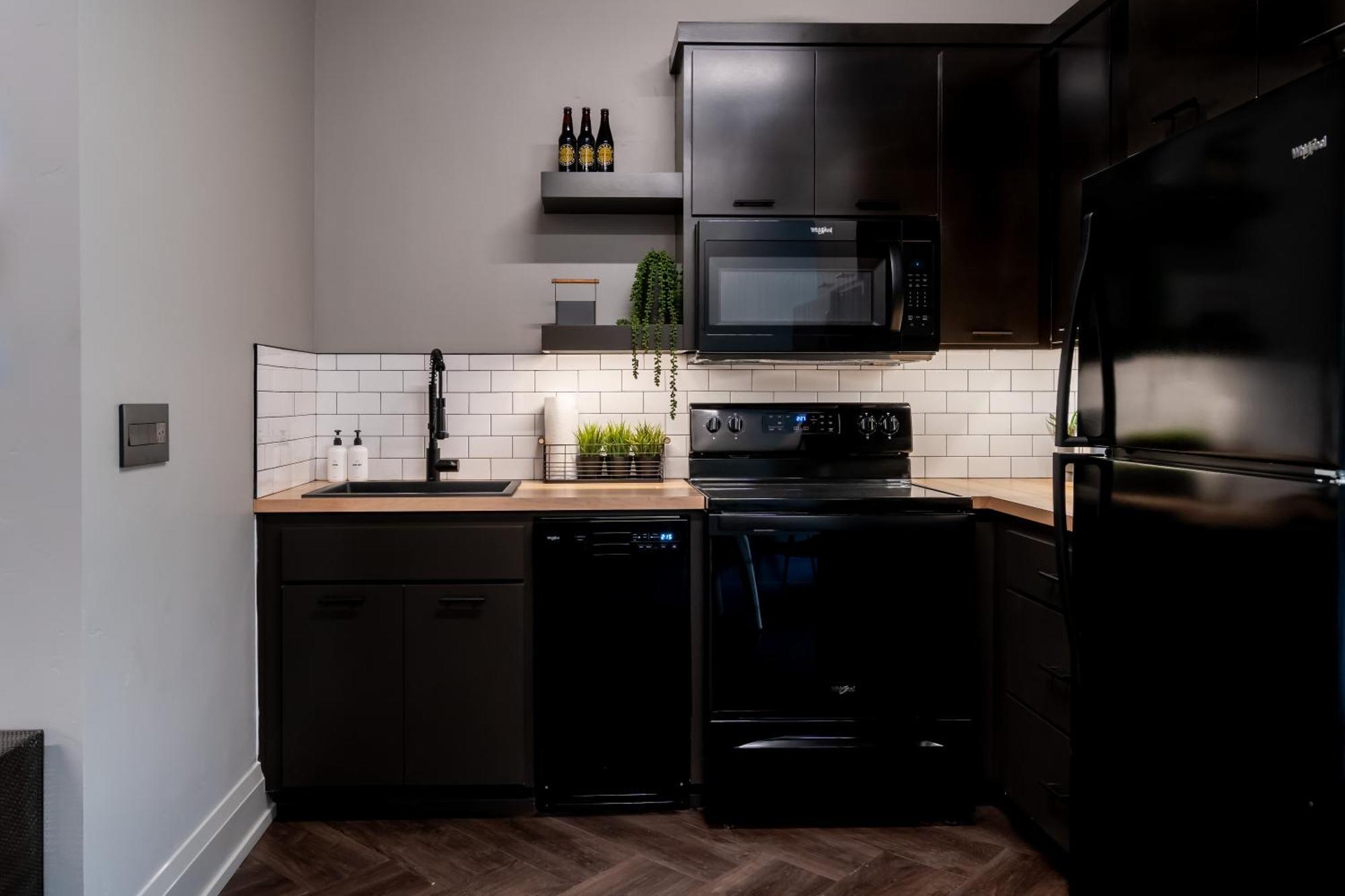 The 505 Eugene Apartment Ngoại thất bức ảnh